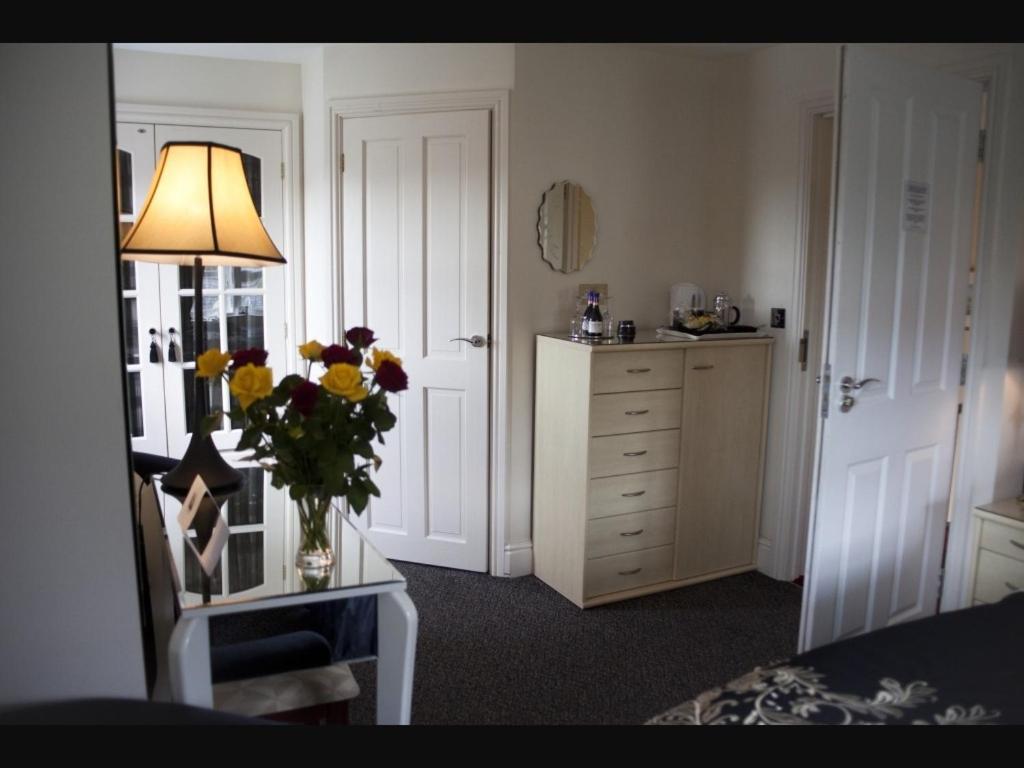 Dinas  Y Garth Luxury Bed And Breakfast الغرفة الصورة